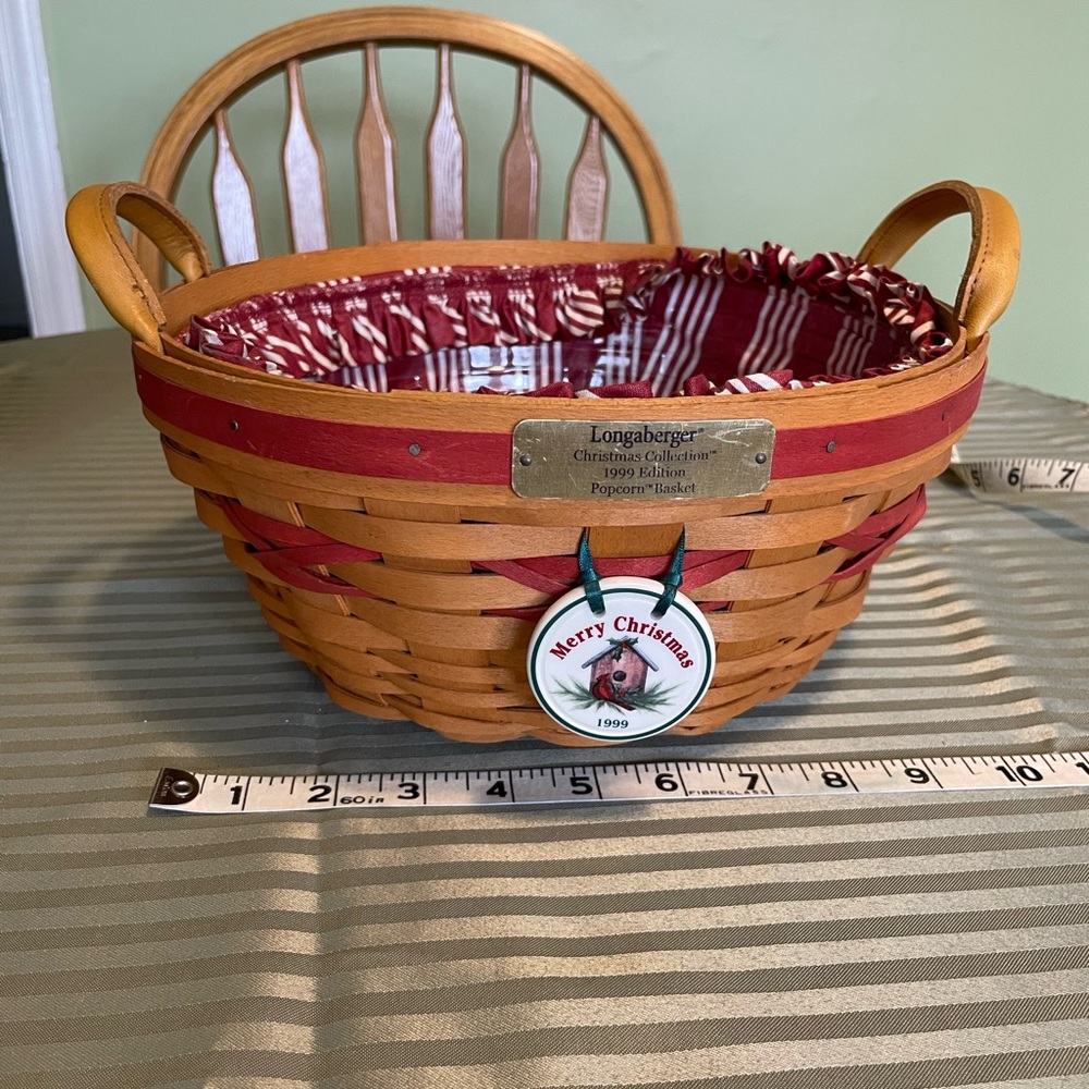 Longaberger Red and Natural Festive Popcorn Basket with Ornament